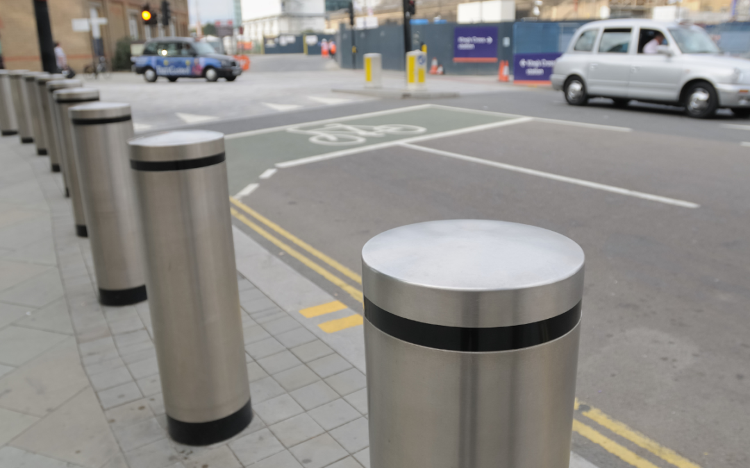 How a White Surface Mount Bollard Reduces Property Damage and Improves Safety